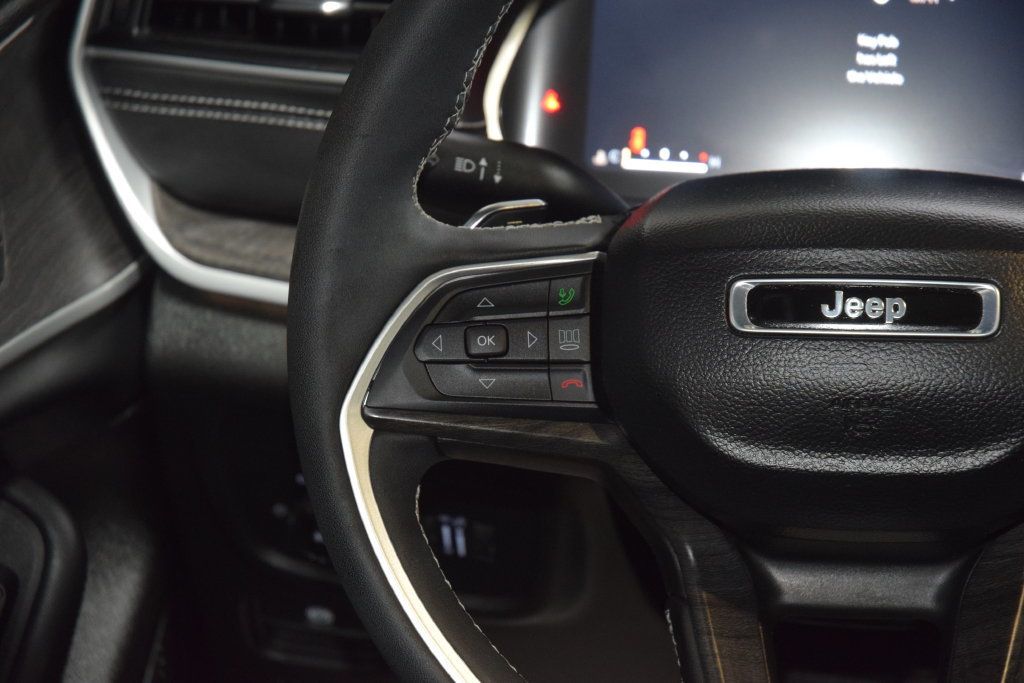 2025 Jeep Grand Cherokee L Limited 4x4 - 23082731 - 37