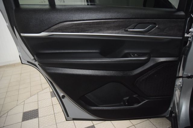 2025 Jeep Grand Cherokee L Limited 4x4 - 23082731 - 45
