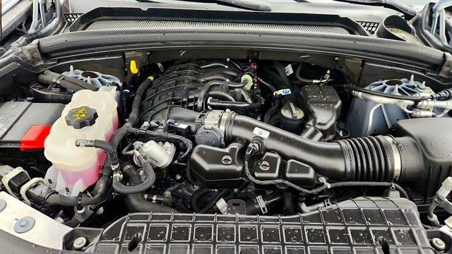 2025 Jeep Grand Cherokee L Limited 4x4 w/ Dual Pane Panoramic Sunroof, Luxury Tech Group II - 23004624 - 29