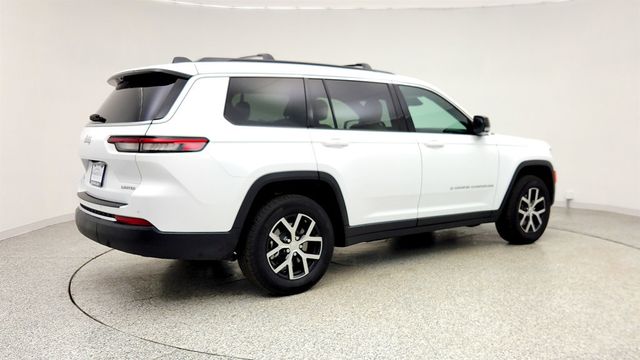 2025 Jeep Grand Cherokee L Limited 4x4 w/ Dual Pane Panoramic Sunroof, Luxury Tech Group II - 23004624 - 4