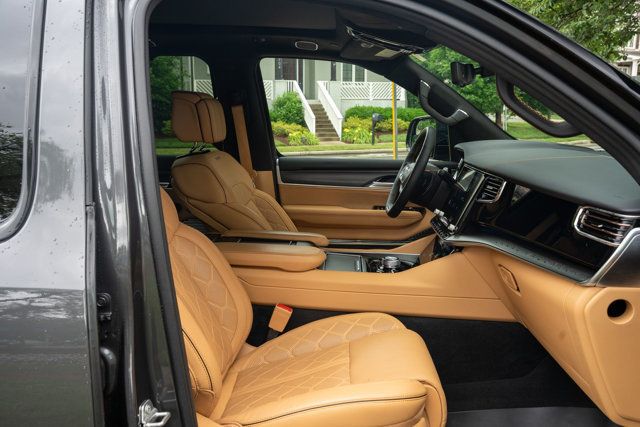 2025 Jeep Grand Wagoneer Local Trade/Heated&Cooled MassagingSeats/Night Vision Pkg/LOADED - 23028069 - 48