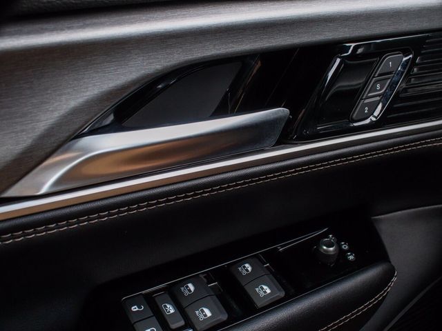 2025 Jeep Wagoneer Base - 23093772 - 9