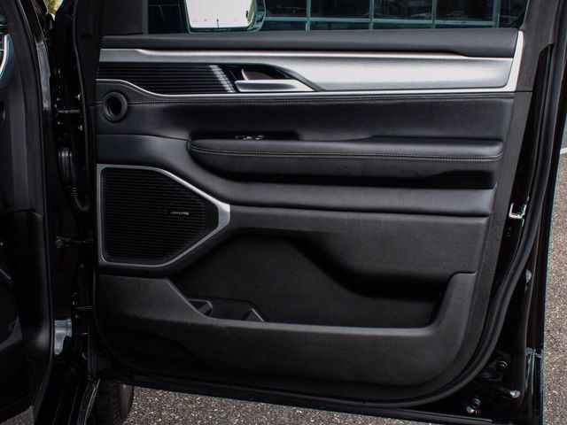 2025 Jeep Wagoneer Base - 23093772 - 10