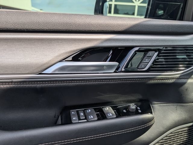 2025 Jeep Wagoneer Series II - 23031293 - 13
