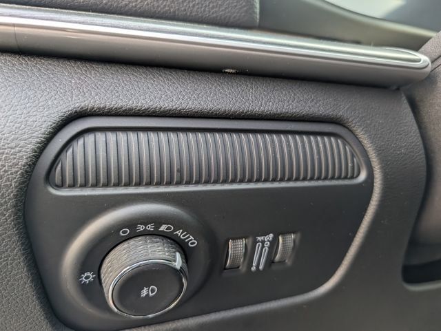 2025 Jeep Wagoneer Series II - 23031293 - 17