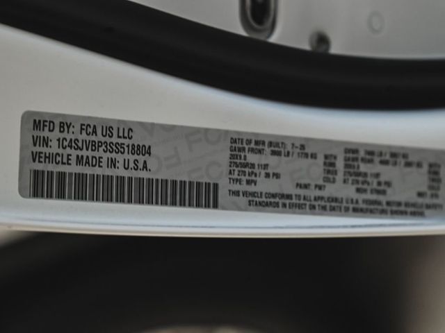 2025 Jeep Wagoneer Series II - 23030239 - 13