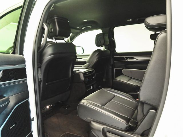 2025 Jeep Wagoneer Series II - 23030239 - 31