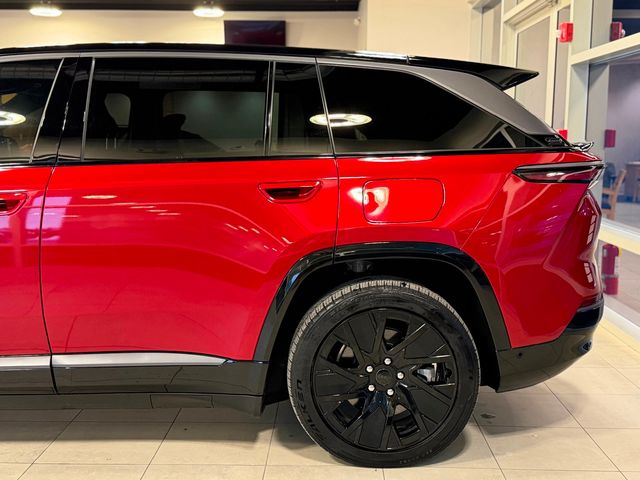 2025 Jeep Wagoneer S Launch Edition AWD - 22958805 - 10