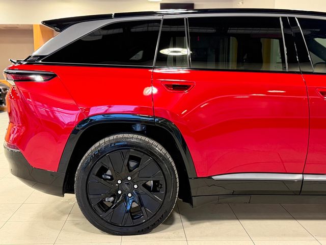 2025 Jeep Wagoneer S Launch Edition AWD - 22958805 - 14