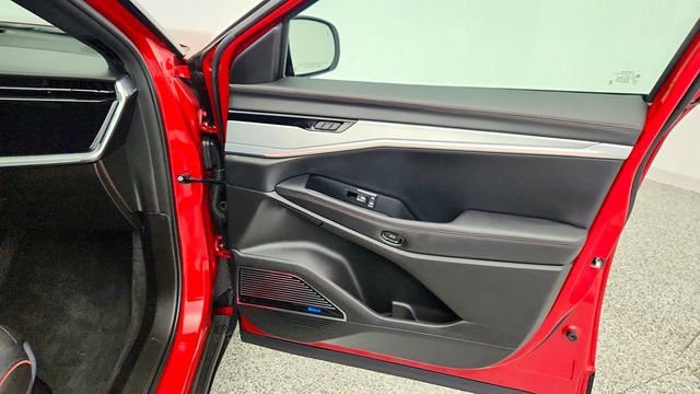 2025 Jeep Wagoneer S Launch Edition AWD w/ Luxury Group - 23005651 - 27