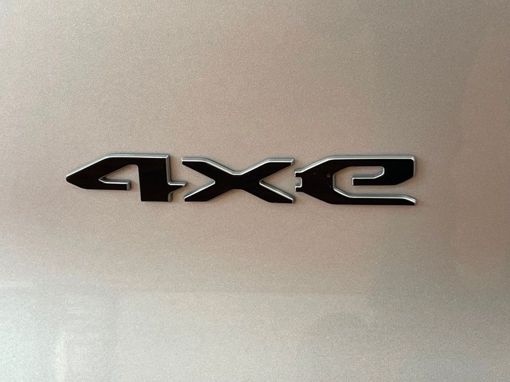 2025 Jeep Wagoneer S Limited AWD - 22927666 - 12