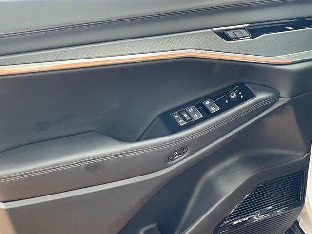 2025 Jeep Wagoneer S Limited AWD - 22927666 - 17