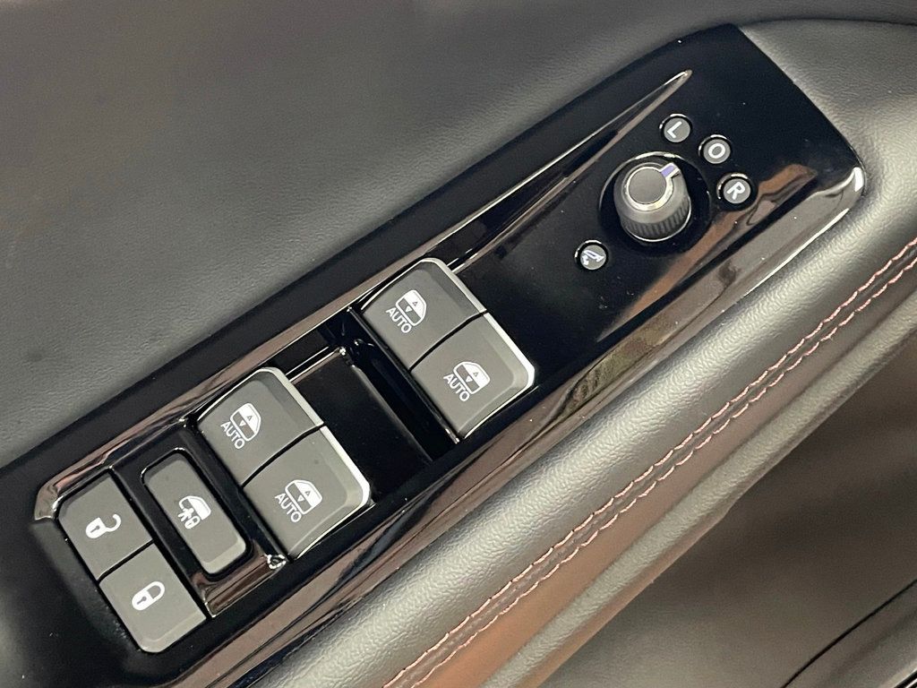 2025 Jeep Wagoneer S Limited AWD - 22927666 - 19