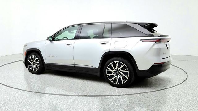 2025 Jeep Wagoneer S Limited AWD w/ Dark Appearance Package & Titanium Accents - 23098960 - 6