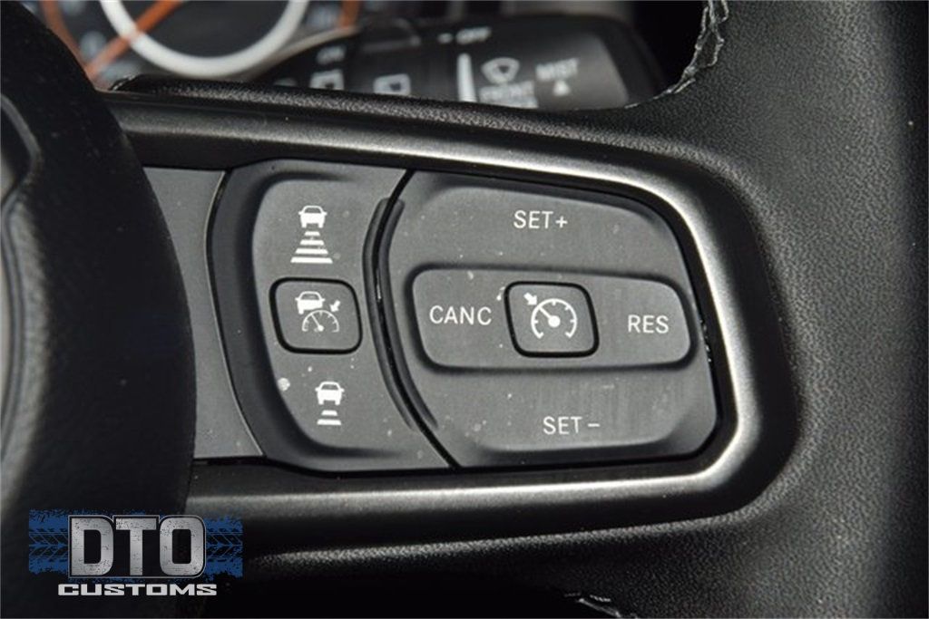 2025 Jeep Wrangler Rubicon - 22883634 - 37