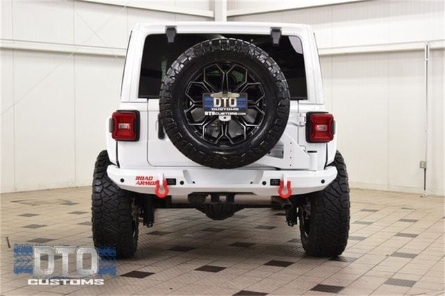 2025 Jeep Wrangler Rubicon photo 6
