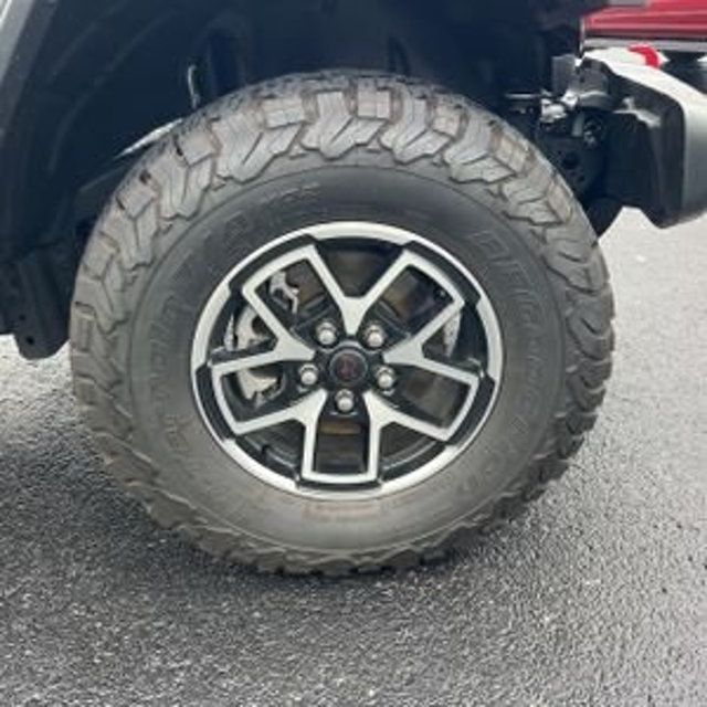 2025 Jeep Wrangler Rubicon - 22938943 - 20