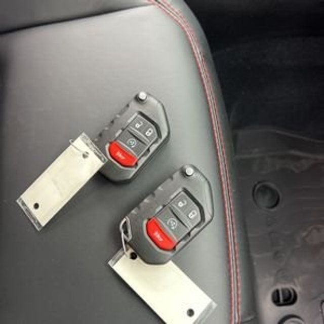 2025 Jeep Wrangler Rubicon - 22938943 - 31