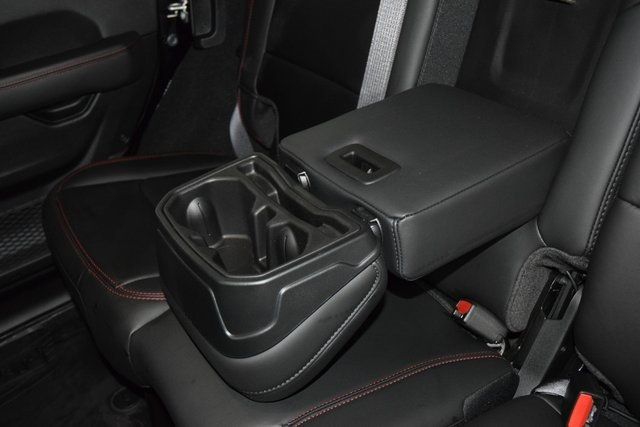 2025 Jeep Wrangler Rubicon - 22938943 - 46