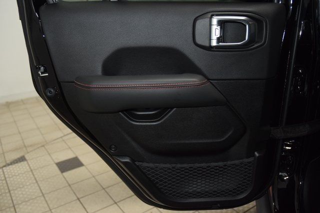 2025 Jeep Wrangler Rubicon - 22938943 - 47