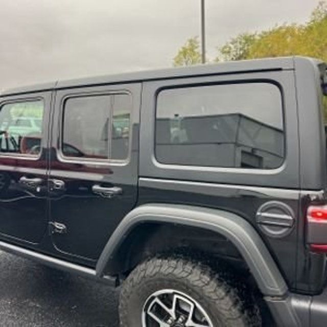2025 Jeep Wrangler Rubicon - 22938943 - 8