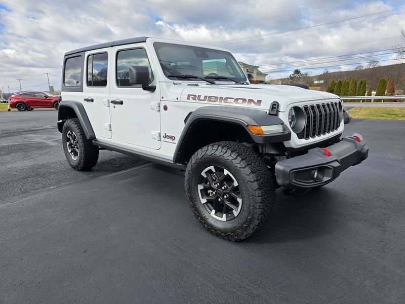 2025 Jeep Wrangler Rubicon - 22990403 - 19