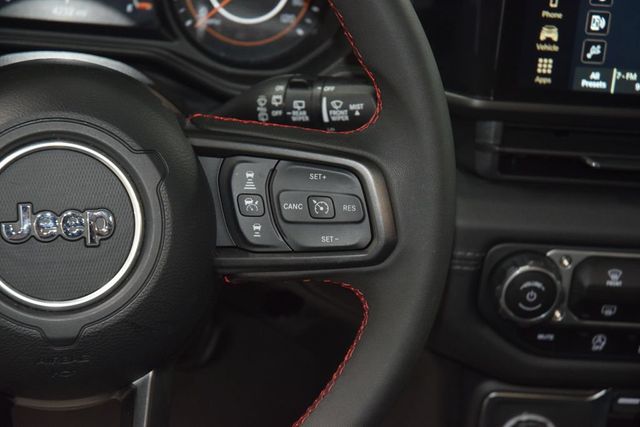 2025 Jeep Wrangler Rubicon - 22990403 - 36