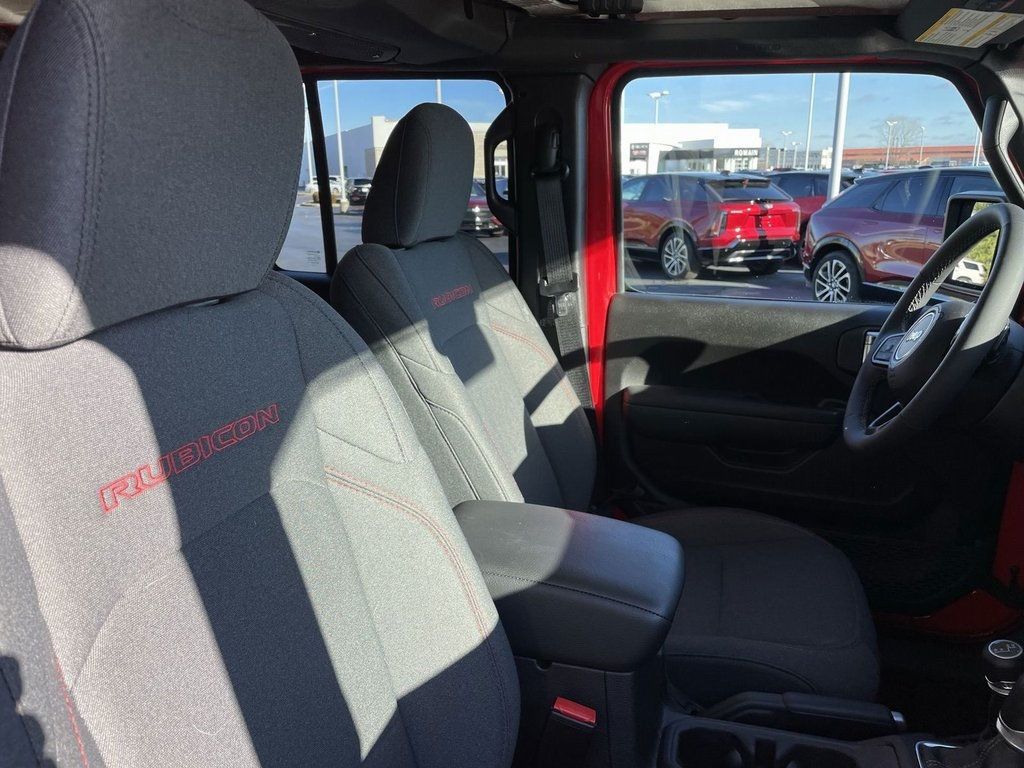 2025 Jeep Wrangler Rubicon - 22996921 - 15