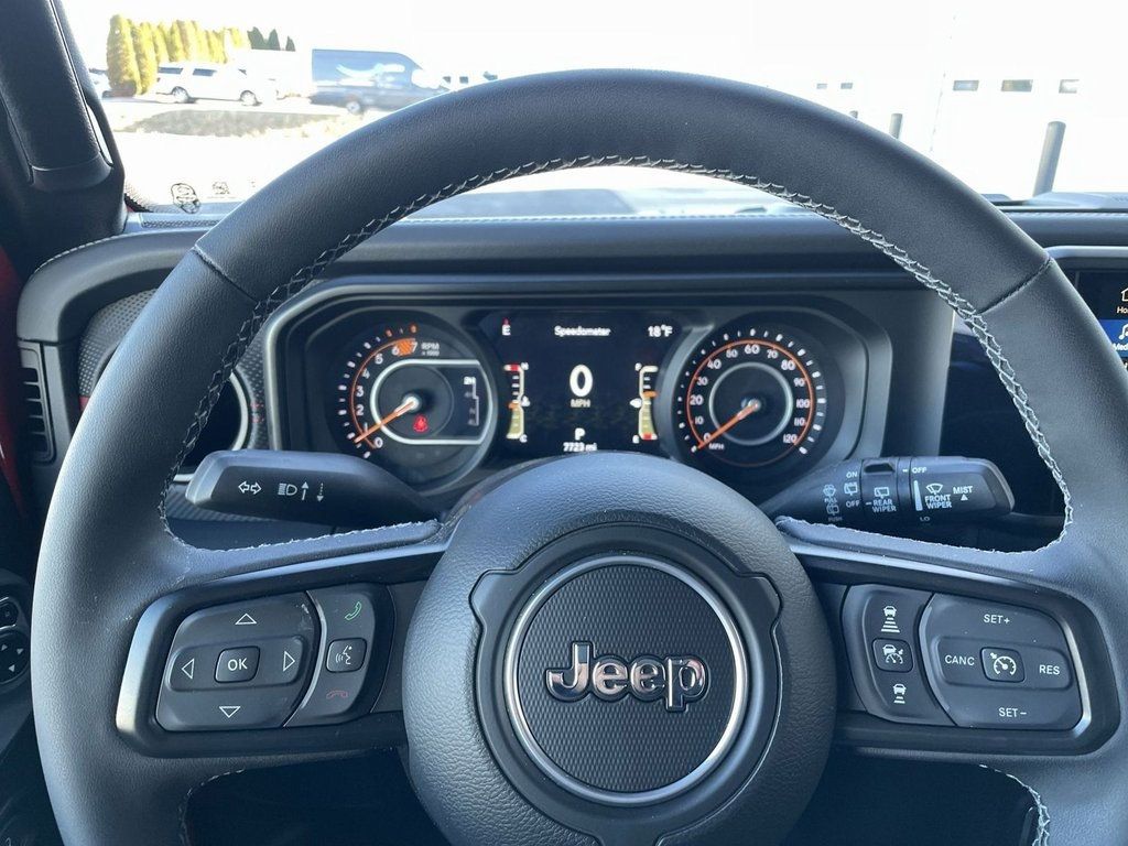 2025 Jeep Wrangler Rubicon - 22996921 - 21