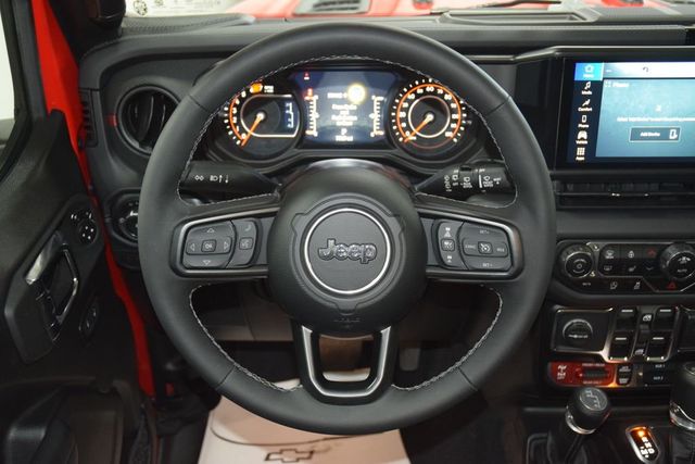 2025 Jeep Wrangler Rubicon - 22996921 - 35