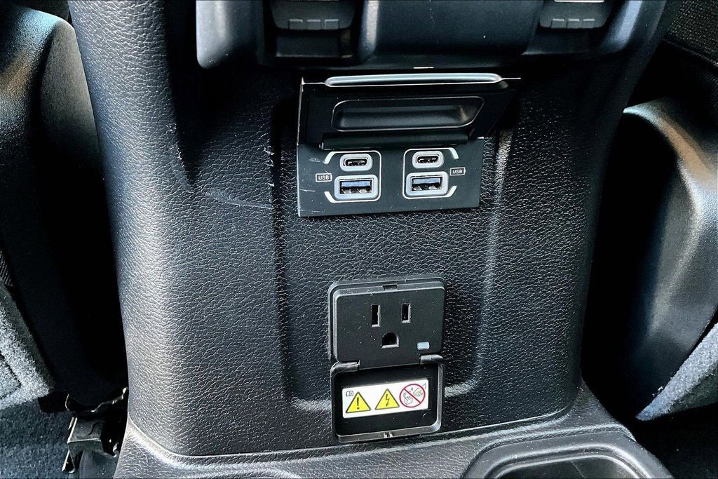 2025 Jeep Wrangler Rubicon - 23029414 - 31
