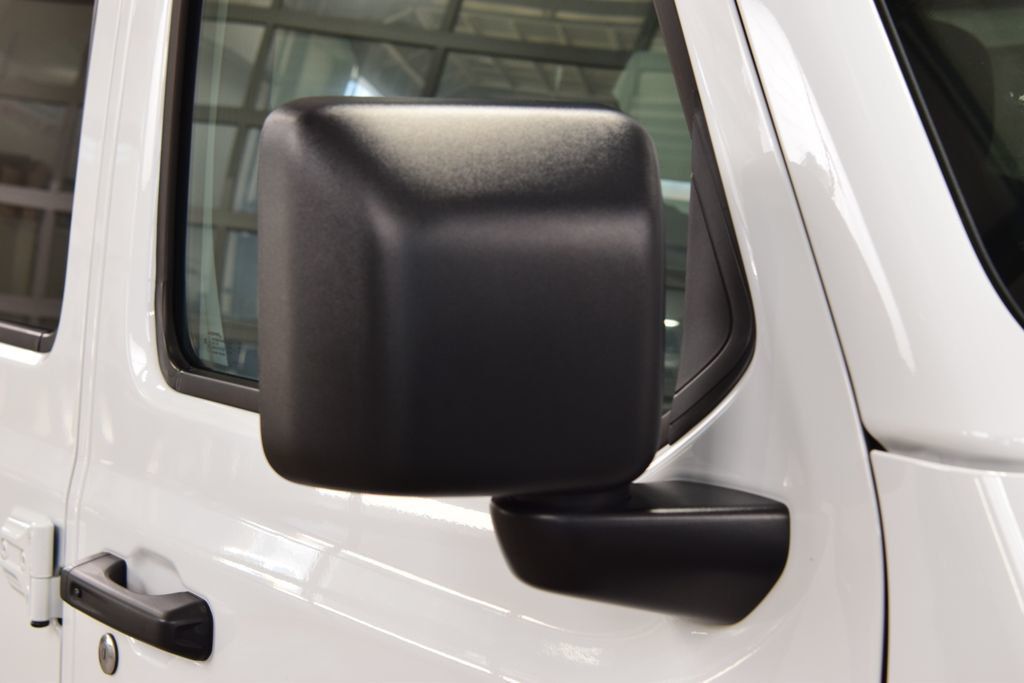 2025 Jeep Wrangler Rubicon - 23068981 - 17