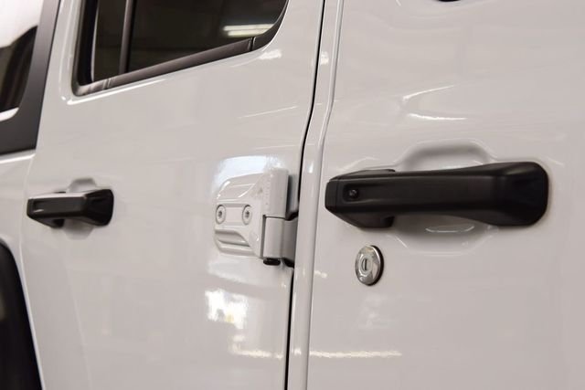 2025 Jeep Wrangler Rubicon - 23068981 - 18