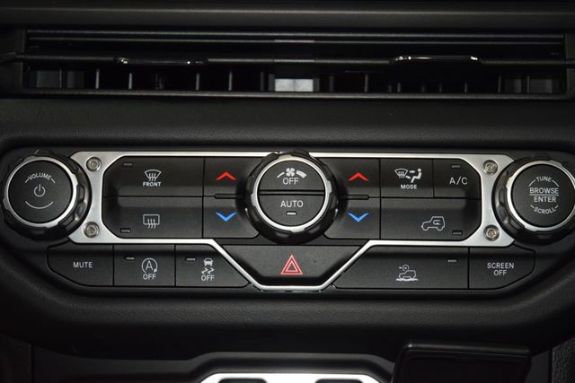 2025 Jeep Wrangler Rubicon - 23068981 - 31