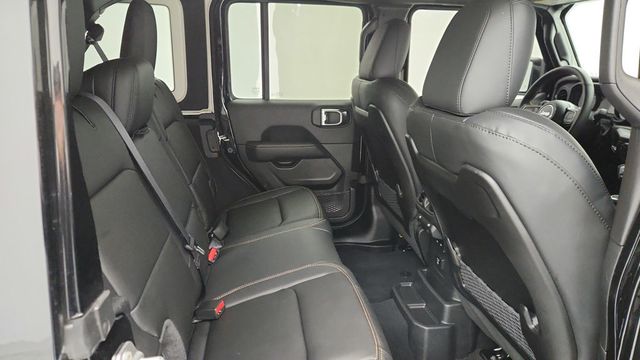 2025 Jeep Wrangler Rubicon 392 Final Edition 4 Door 4x4 - 22955623 - 21