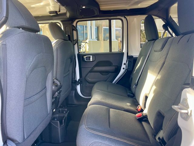 2025 JEEP WRANGLER SAHARA - 23052741 - 11