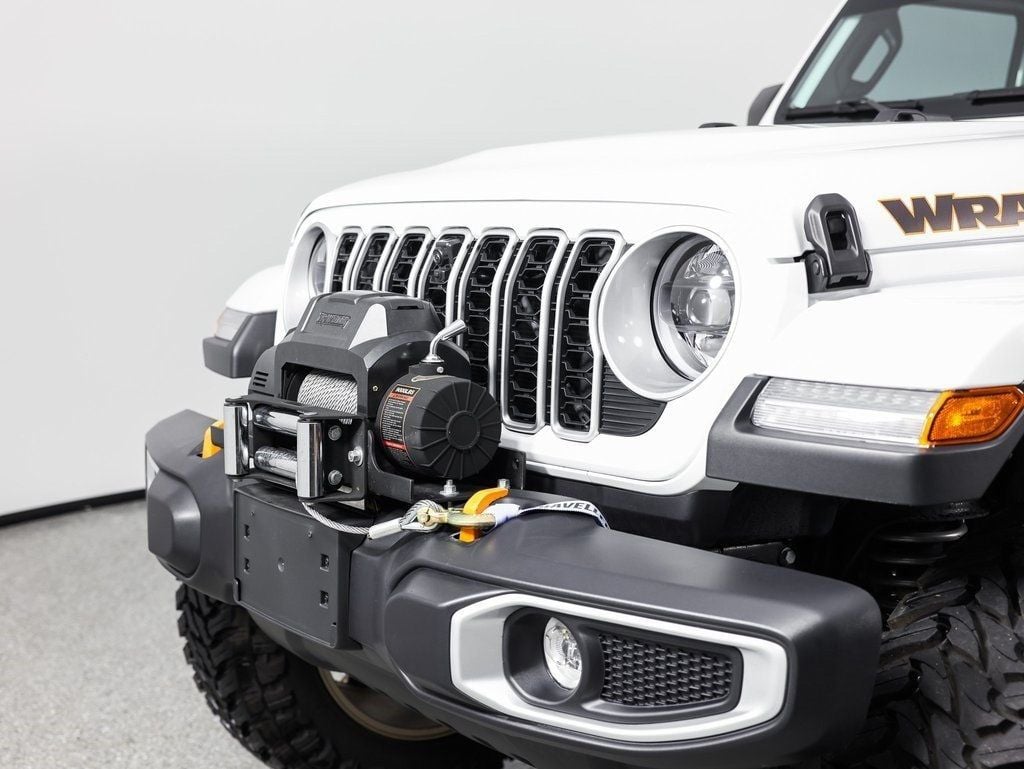2025 Jeep Wrangler Sahara - 22934388 - 0