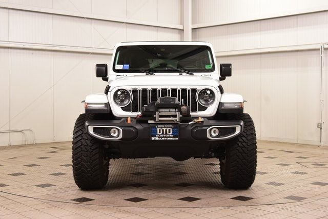 2025 Jeep Wrangler Sahara - 22934388 - 1