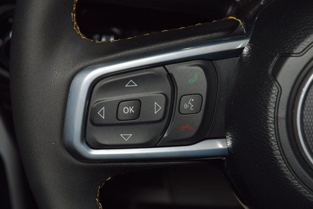 2025 Jeep Wrangler Sahara - 22934388 - 35