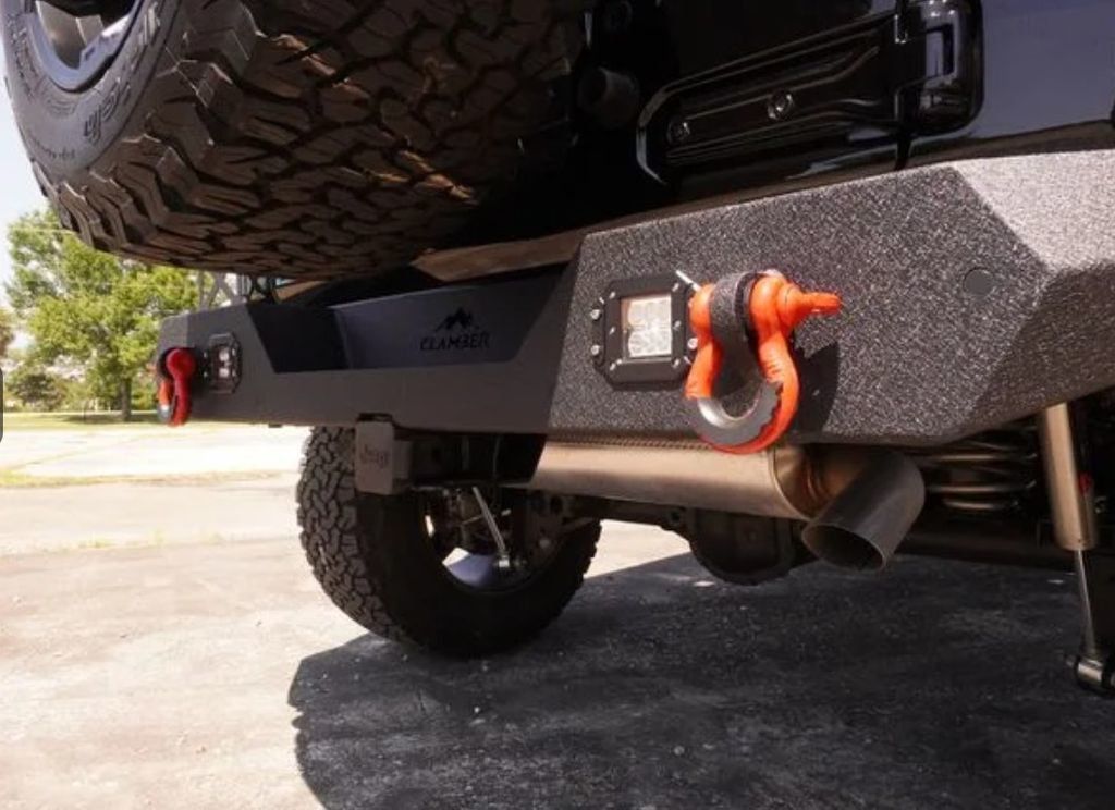 2025 Jeep Wrangler Sahara - 23048260 - 13