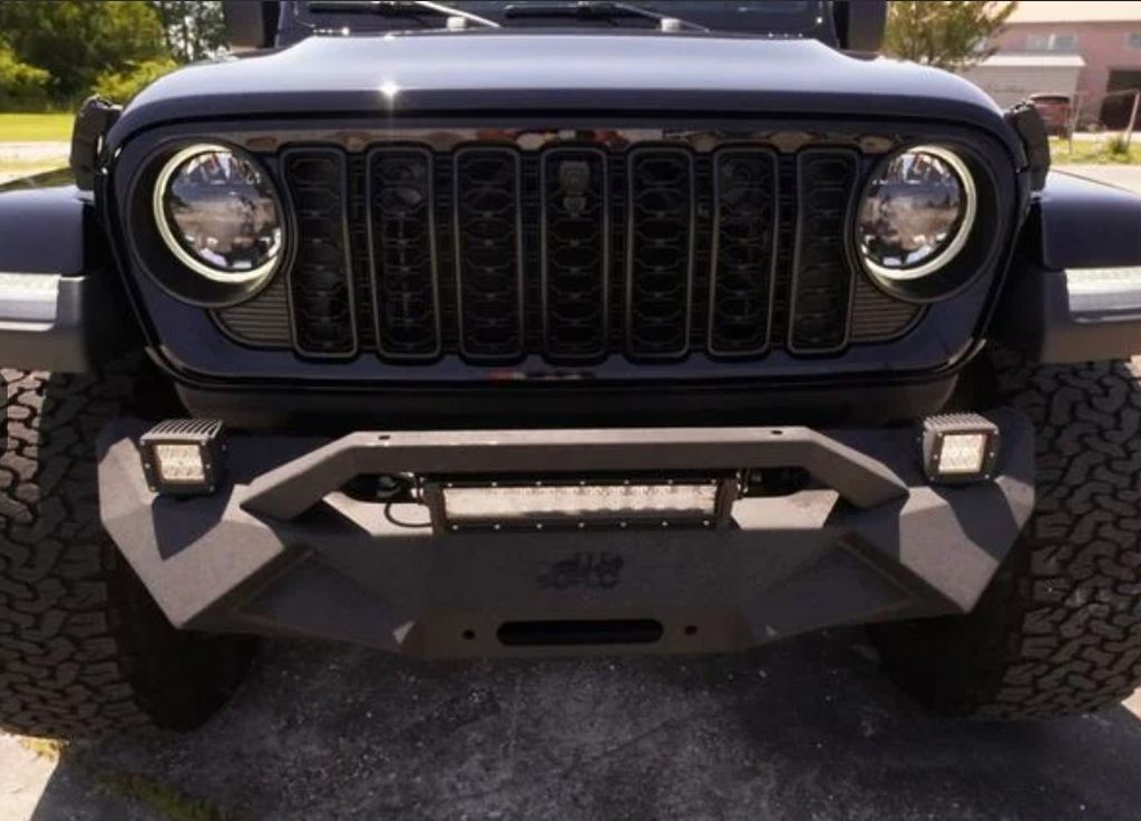 2025 Jeep Wrangler Sahara - 23048260 - 15
