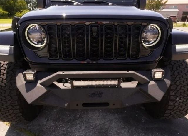 2025 Jeep Wrangler Sahara - 23048260 - 15