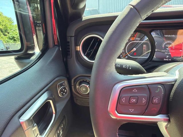 2025 Jeep Wrangler Sahara - 23061451 - 15