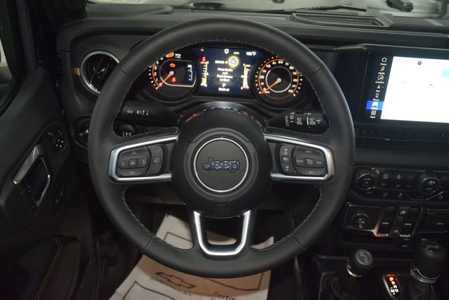 2025 Jeep Wrangler Sahara - 23061451 - 34