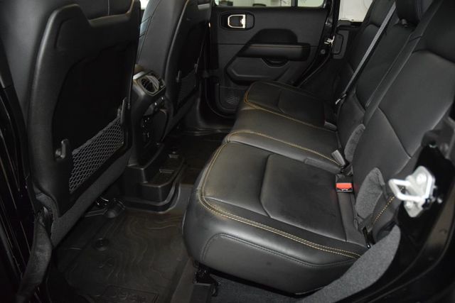 2025 Jeep Wrangler Sahara - 23061451 - 41