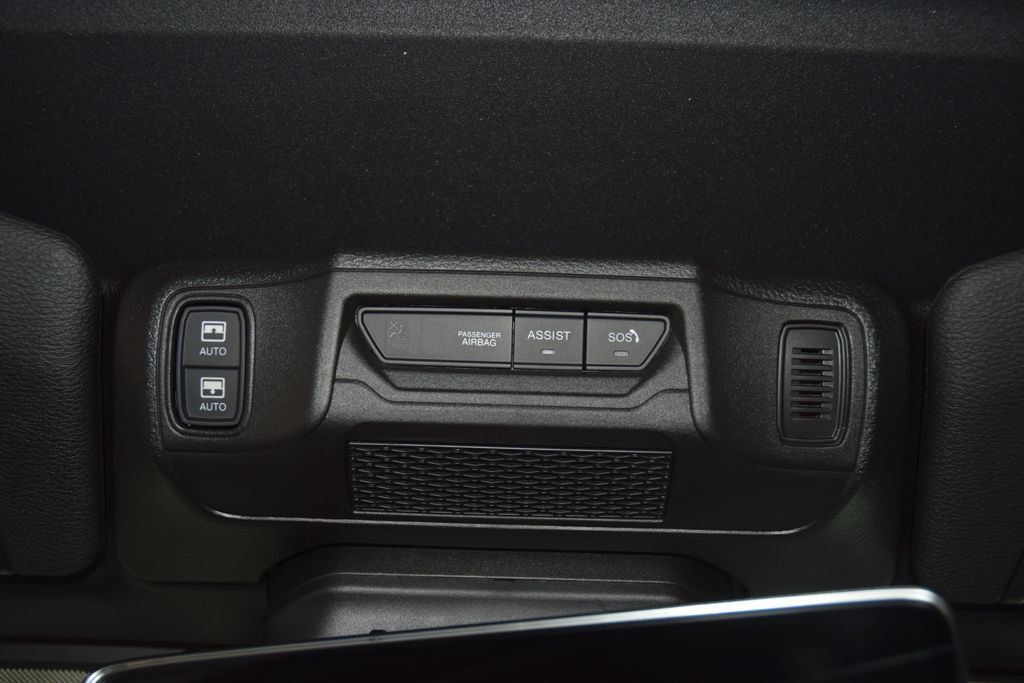 2025 Jeep Wrangler Sahara - 23061451 - 46