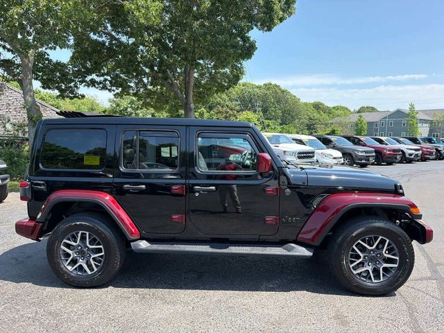 2025 Jeep Wrangler Sahara - 23061451 - 7