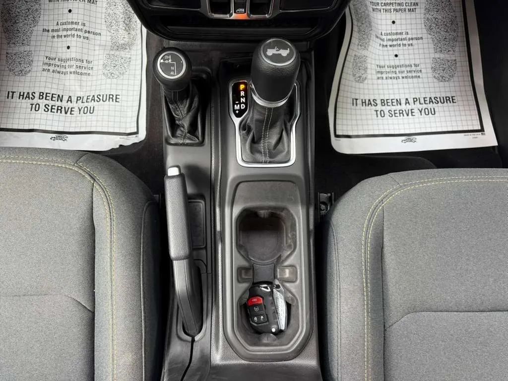 2025 Jeep Wrangler Sahara 4 Door 4x4 - 22952910 - 20