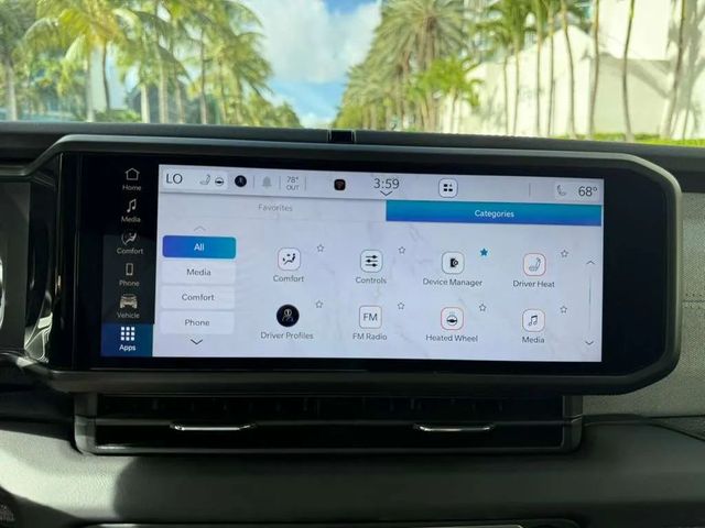 2025 Jeep Wrangler Sahara 4 Door 4x4 - 22961172 - 37