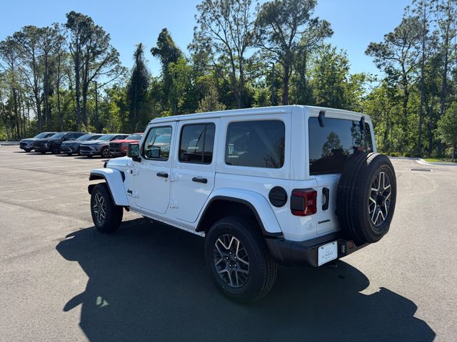 2025 Jeep Wrangler Sahara 4 Door 4x4 - 23010412 - 2